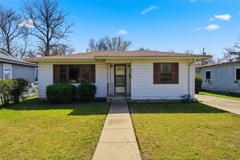 905 Carver Street, Waco TX 76704