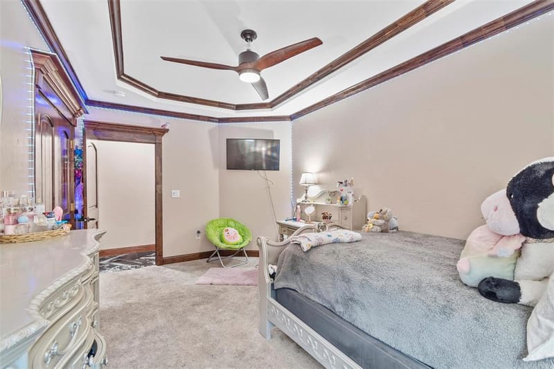 1006 Manning Street, Grand Prairie TX 75051 - Photo 7