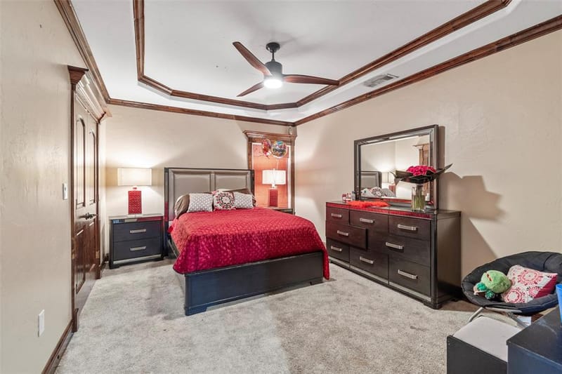 1006 Manning Street, Grand Prairie TX 75051 - Photo 25