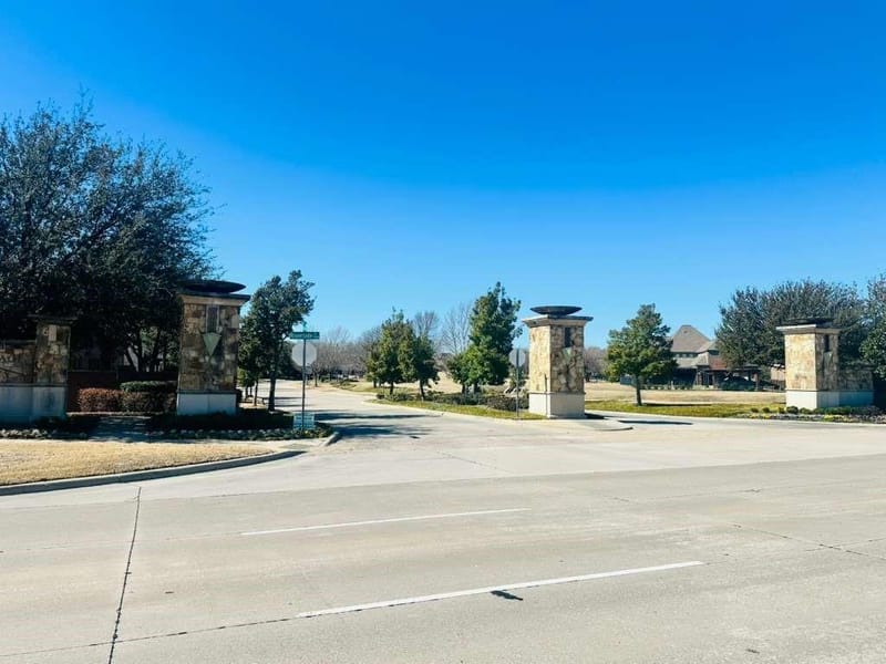 7031 Nueces Drive, Irving TX 75039 - Photo 36