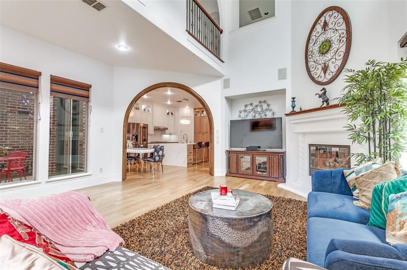 7031 Nueces Drive, Irving TX 75039 - Photo 9