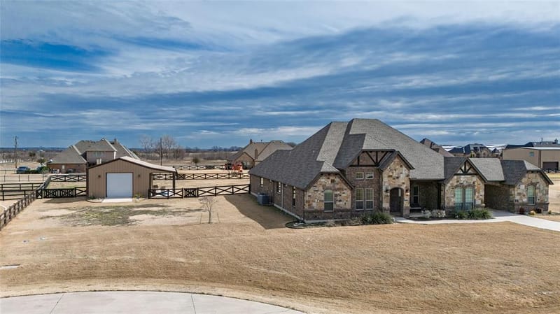 9111 Iron Mountain Trail, Justin TX 76247 - Photo 28