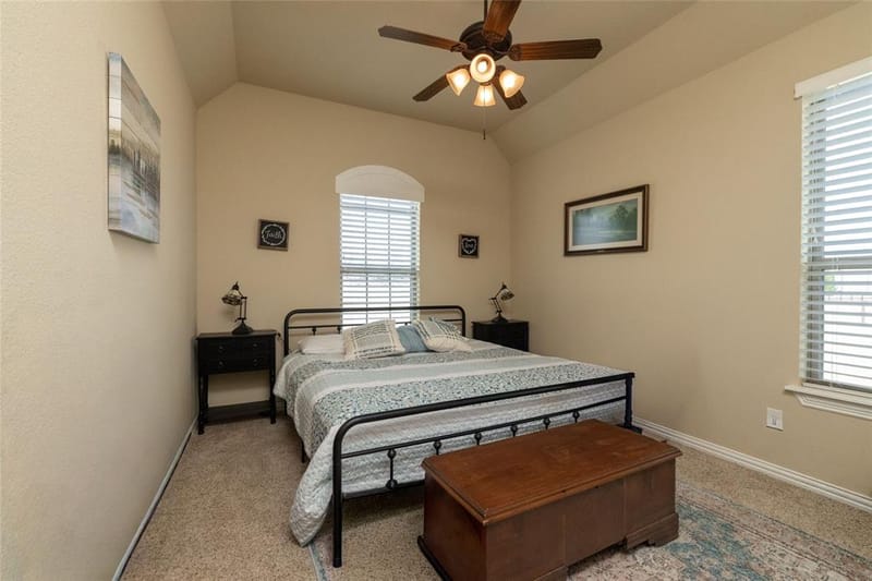9111 Iron Mountain Trail, Justin TX 76247 - Photo 18