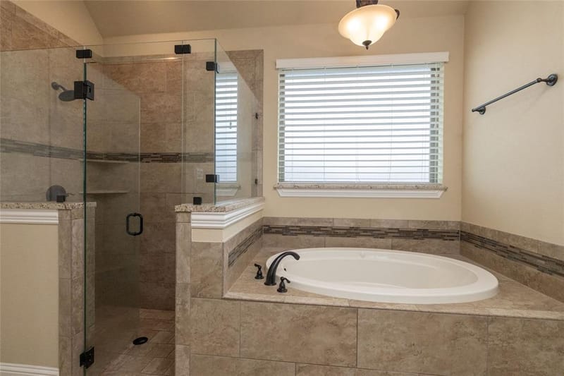 9111 Iron Mountain Trail, Justin TX 76247 - Photo 15