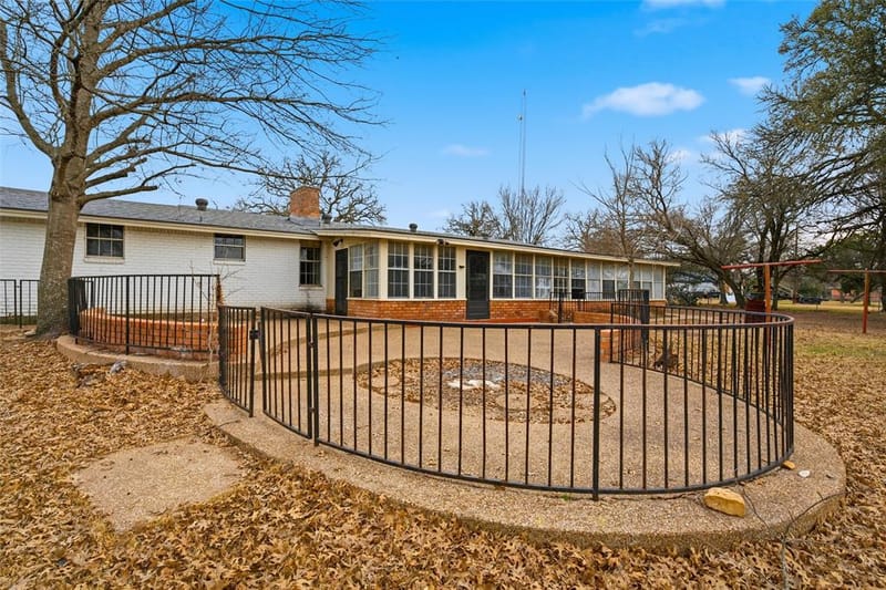 7483 Gholson Road, Waco TX 76705 - Photo 30