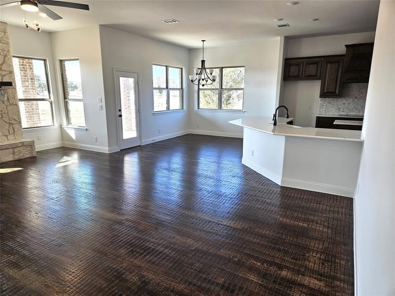 385 Willie's Court, Whitesboro TX 76273 - Photo 6