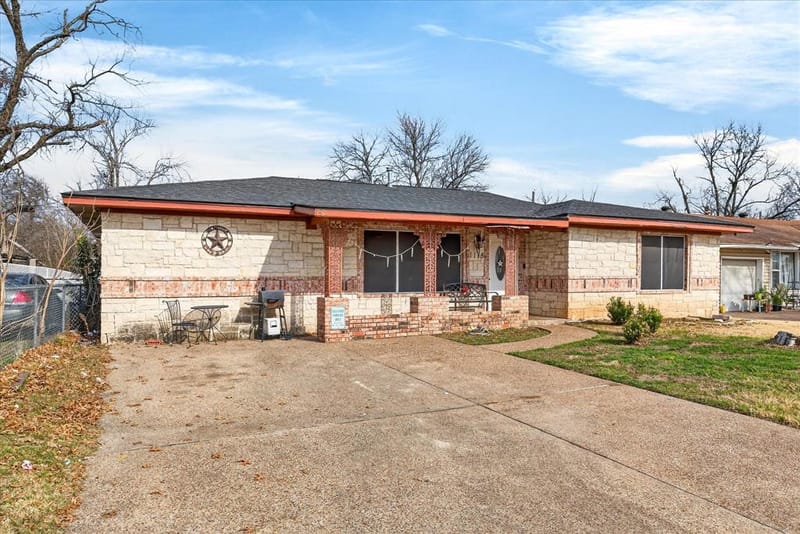 1115 Fisher Street, Bellmead TX 76705 - Photo 23