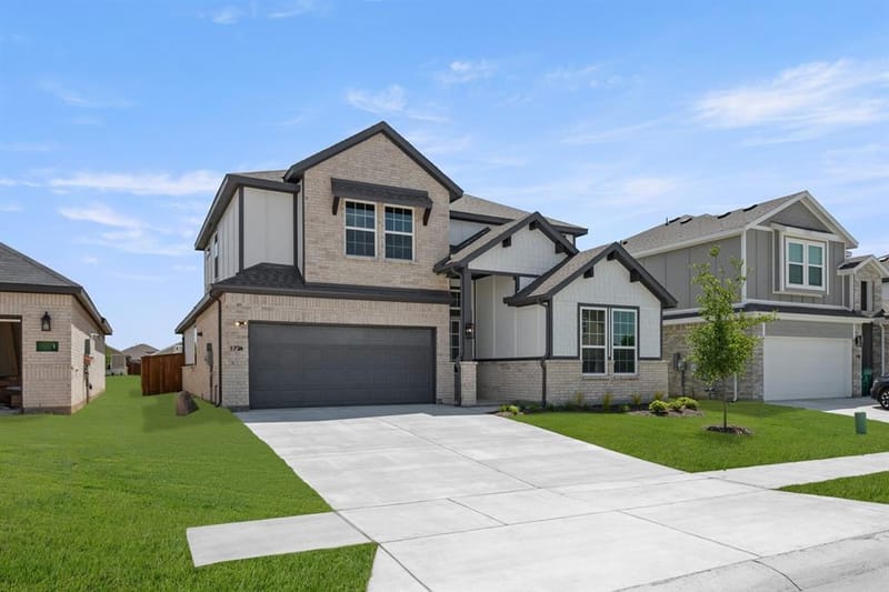 1724 Nesting Robin Lane, Denton TX 76249 - Photo 2
