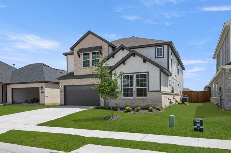 1724 Nesting Robin Lane, Denton TX 76249 - Photo 3