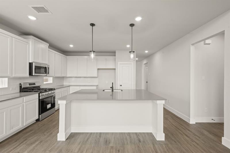 1724 Nesting Robin Lane, Denton TX 76249 - Photo 10