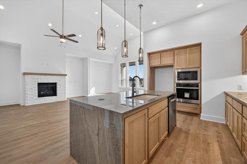 9820 Oak Glade Drive, Denton TX 76207 - Photo 5