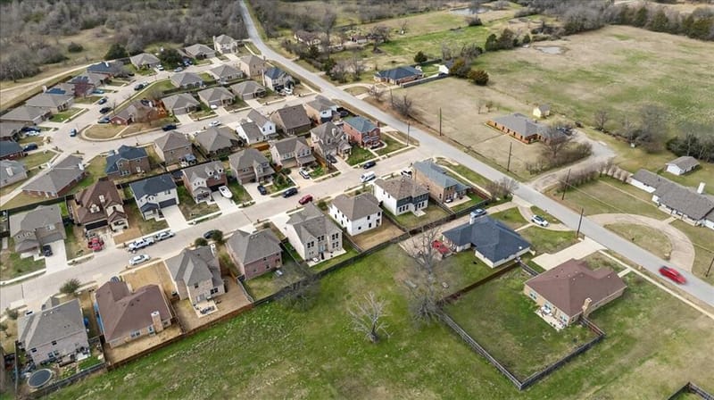 105 Brooks Street, Terrell TX 75160 - Photo 36