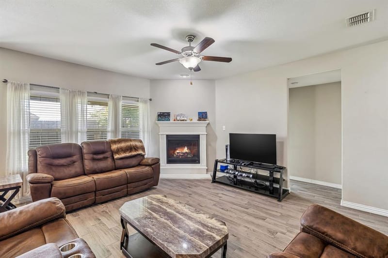 404 Madrone Lane, Princeton TX 75407 - Photo 10