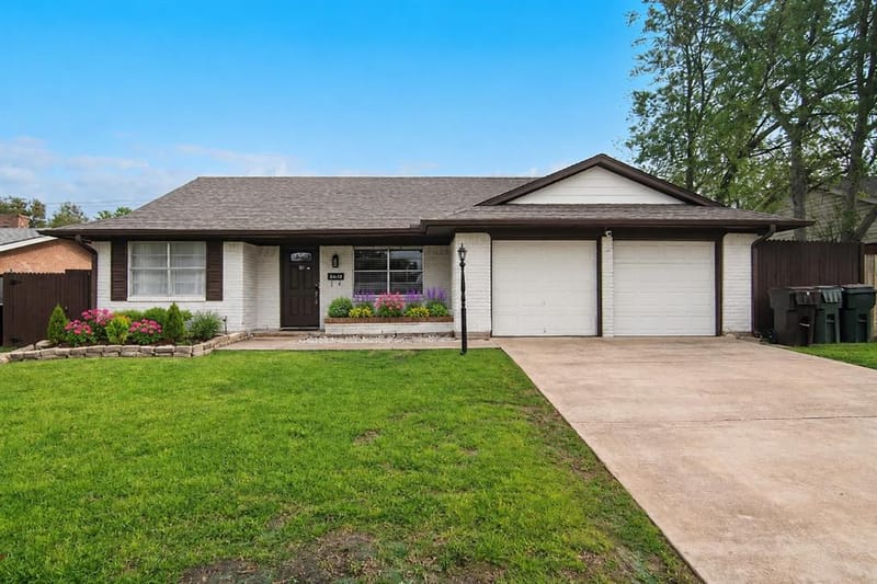 2404 17th Street, Plano TX 75074 - Photo 2