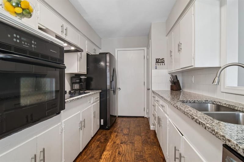 2404 17th Street, Plano TX 75074 - Photo 12