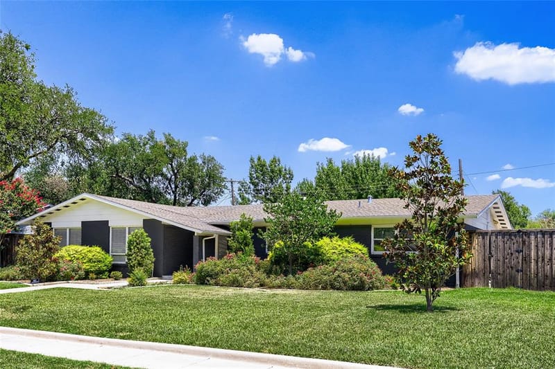 11608 Sonnet Drive, Dallas TX 75229 - Photo 2