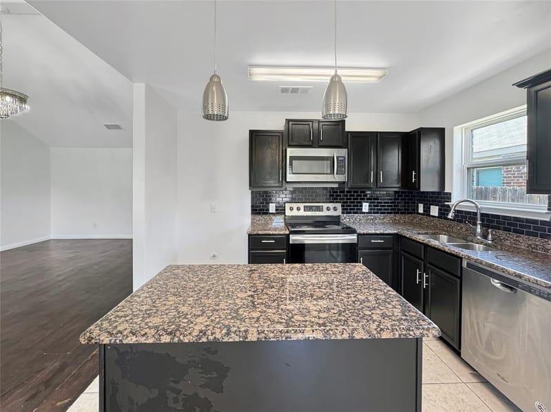 6133 Chalk Hollow Drive, Fort Worth TX 76179 - Photo 14