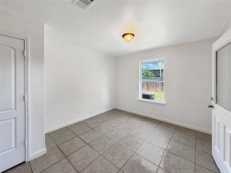 6133 Chalk Hollow Drive, Fort Worth TX 76179 - Photo 18