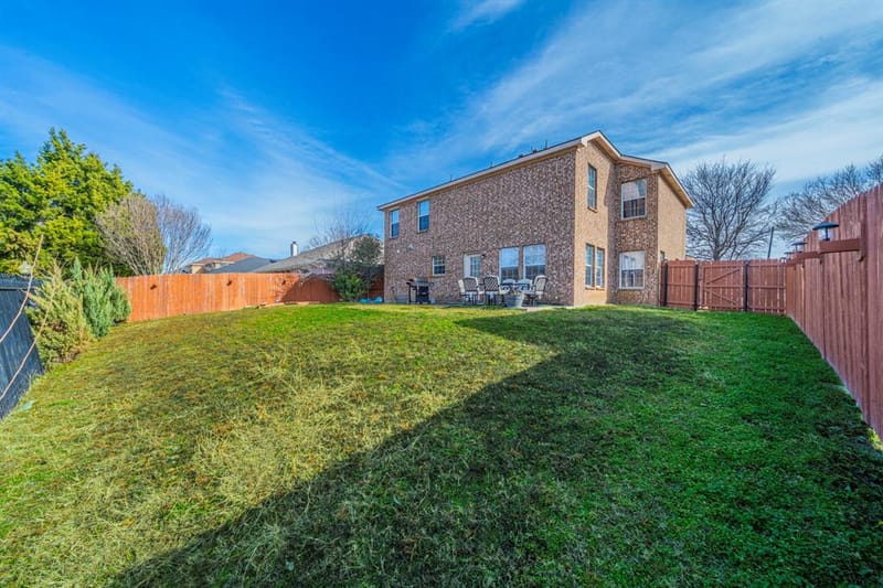 2216 La Salle Trail, Grand Prairie TX 75052 - Photo 23
