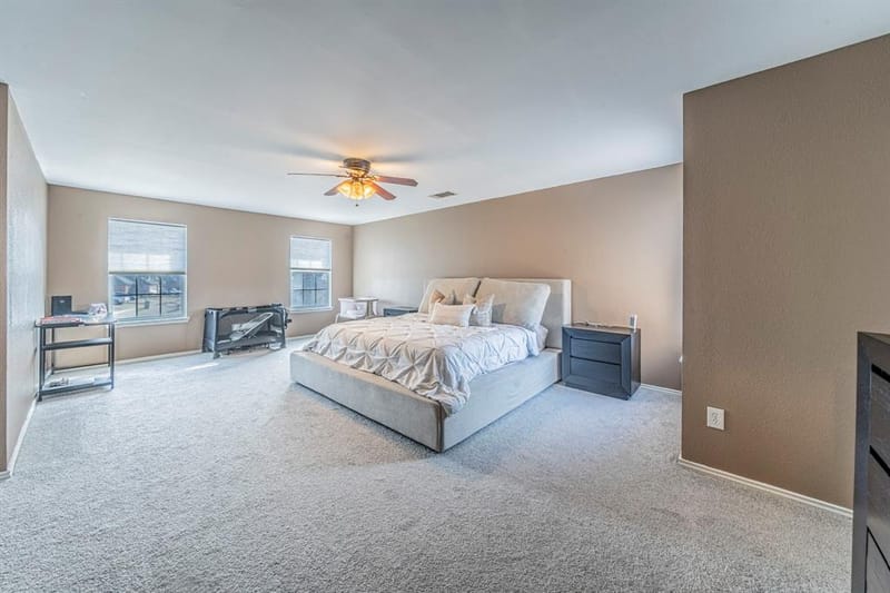 2216 La Salle Trail, Grand Prairie TX 75052 - Photo 9