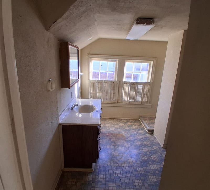 805 S Glenwood Boulevard, Tyler TX 75701 - Photo 23