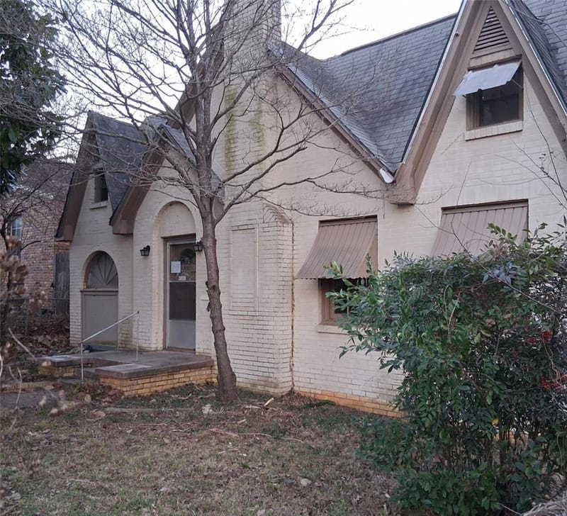 805 S Glenwood Boulevard, Tyler TX 75701 - Photo 2