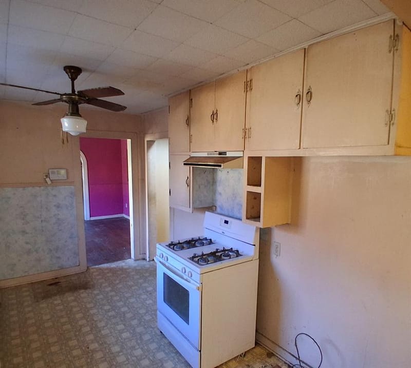 805 S Glenwood Boulevard, Tyler TX 75701 - Photo 17