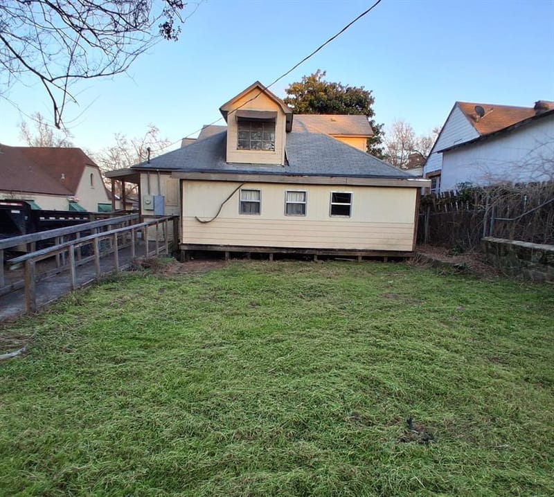 805 S Glenwood Boulevard, Tyler TX 75701 - Photo 25