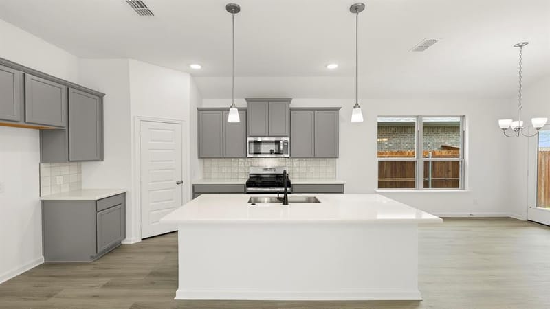 748 Hidden Feather Drive, Lavon TX 75166 - Photo 5