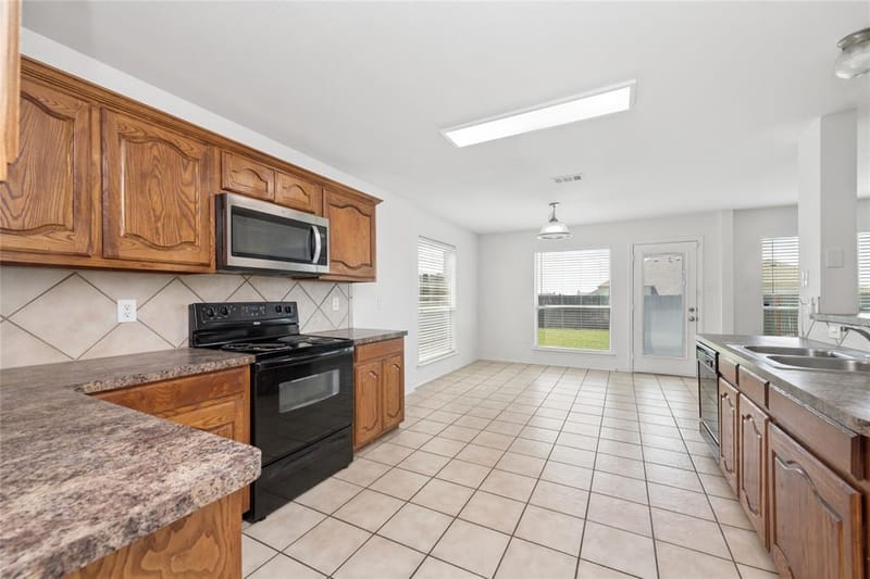 617 Marlee Drive, Forney TX 75126 - Photo 12
