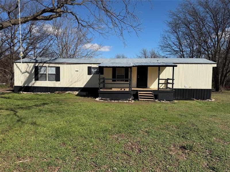 3601 Hedge Row Street, Granbury TX 76048 - Photo 11