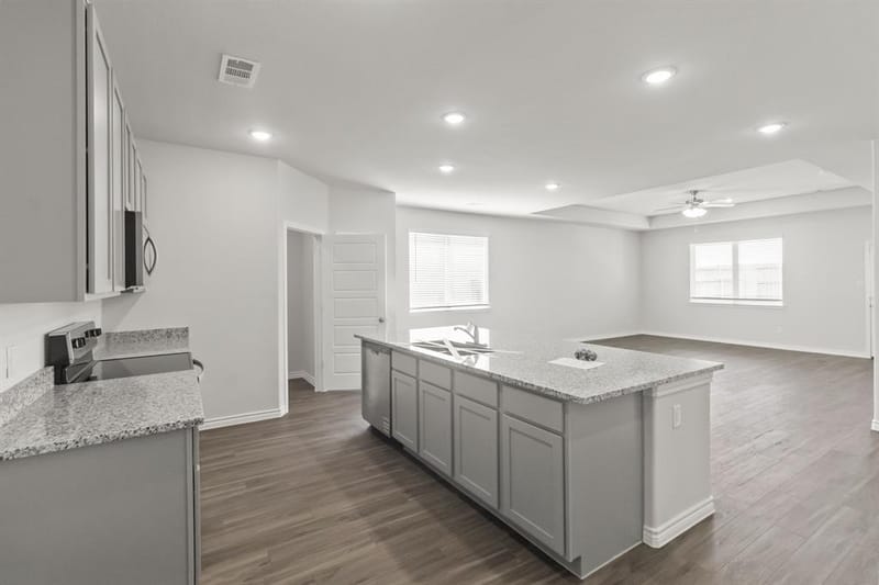 10017 Freighter Trail, Fort Worth TX 76131 - Photo 4