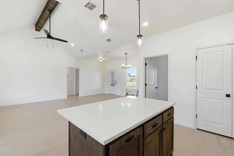 252 Yawney Drive, Lipan TX 76462 - Photo 4
