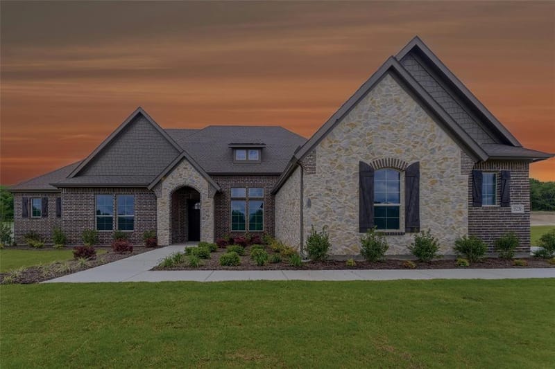 528 Lantana Drive, Weatherford TX 76082