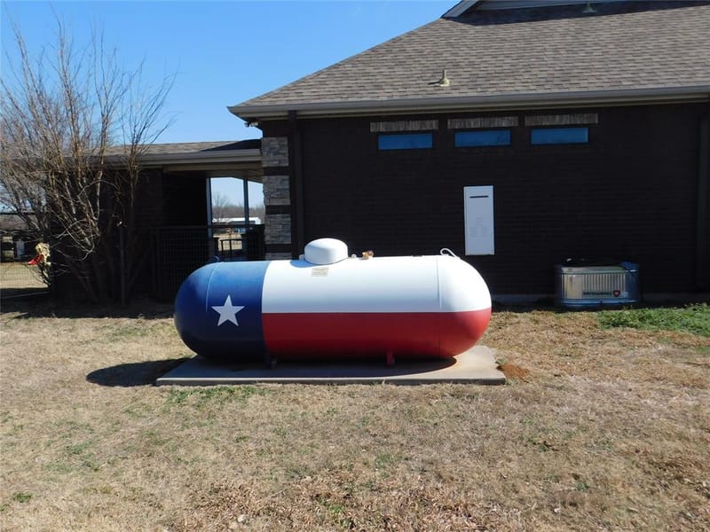 204 Jermyn Avenue, Jermyn TX 76459 - Photo 39