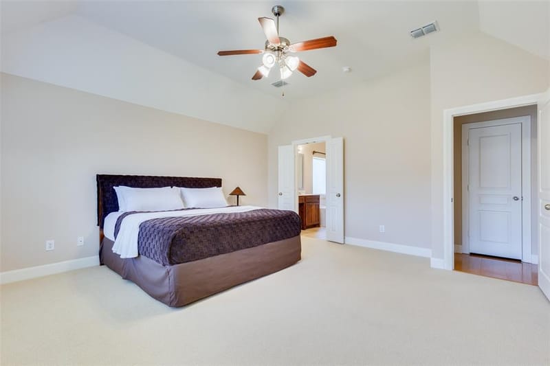 15026 Blakehill Drive, Frisco TX 75035 - Photo 11