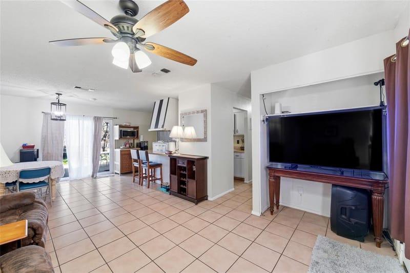715 Sun Valley Drive, Duncanville TX 75116 - Photo 6
