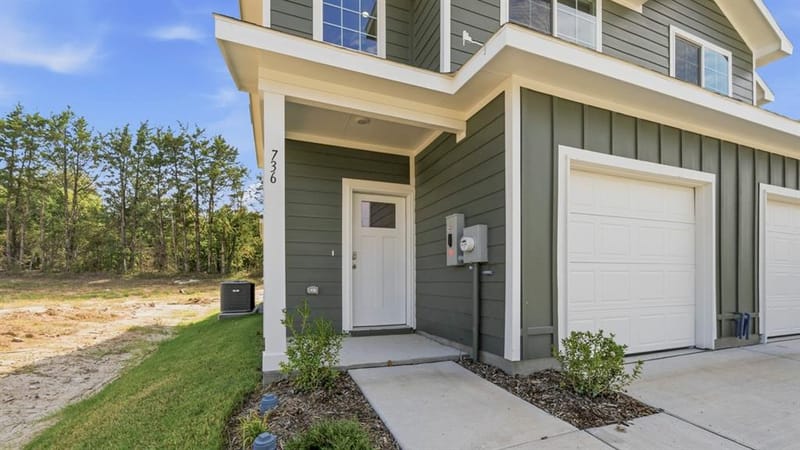 736 Stonewood Drive, Sulphur Springs TX 75482