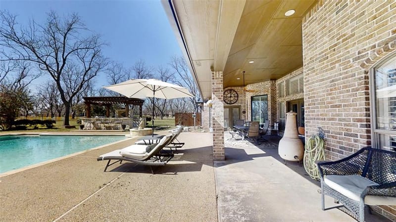 8810 S Hampton Drive, Granbury TX 76049 - Photo 29