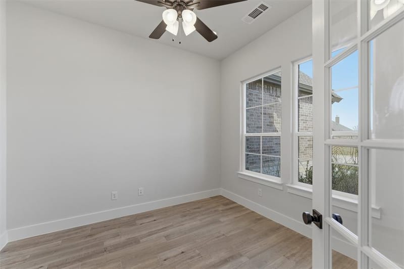 814 Valley Ridge Road, Van Alstyne TX 75495 - Photo 6