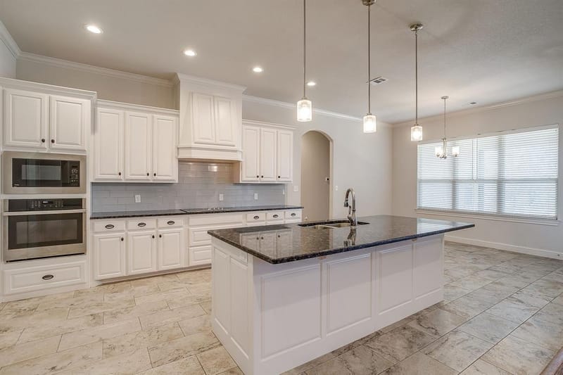 3616 Overlook Manor, Weatherford TX 76087 - Photo 11