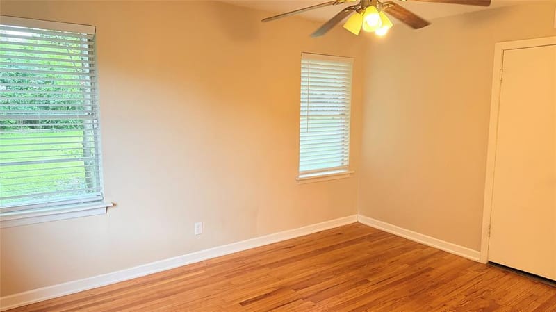 2816 Gardenia Street, Fort Worth TX 76119 - Photo 16