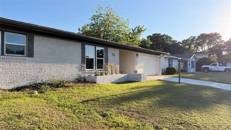 2816 Gardenia Street, Fort Worth TX 76119 - Photo 3