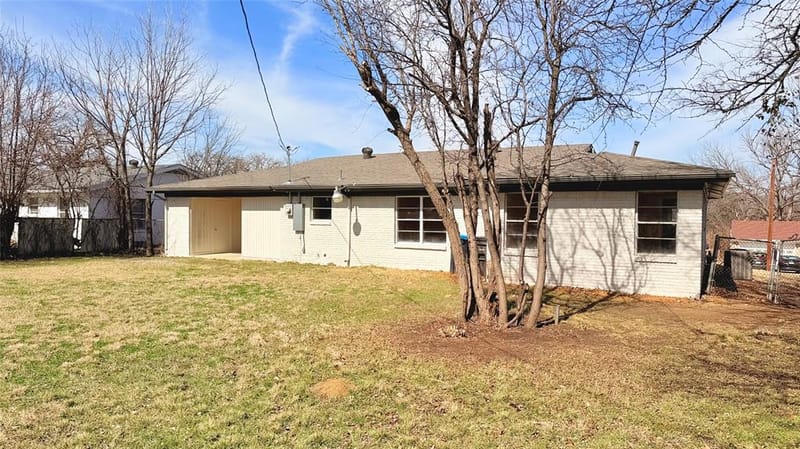 2816 Gardenia Street, Fort Worth TX 76119 - Photo 24