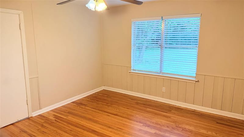 2816 Gardenia Street, Fort Worth TX 76119 - Photo 14