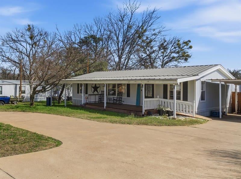 3011 Sky Court, Granbury TX 76049 - Photo 22