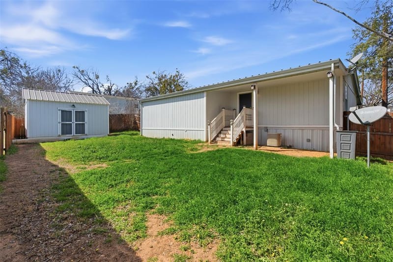 3011 Sky Court, Granbury TX 76049 - Photo 20
