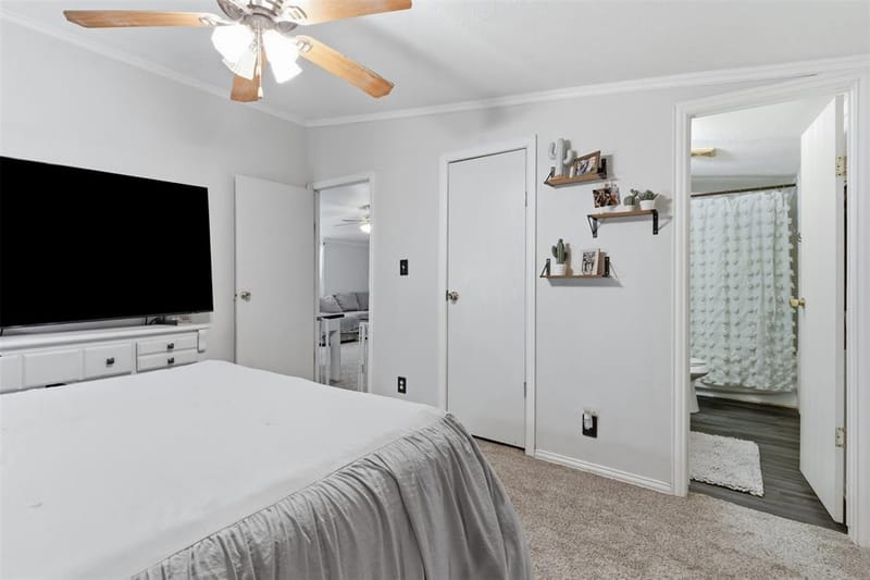 3011 Sky Court, Granbury TX 76049 - Photo 11