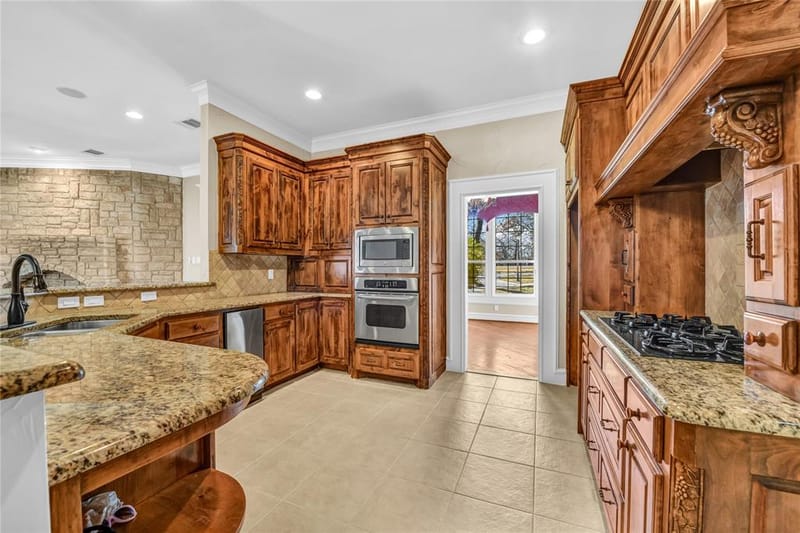 116 McClintock Court, Weatherford TX 76088 - Photo 16