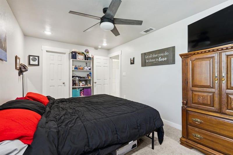 1060 E Reno Road, Reno TX 76020 - Photo 23